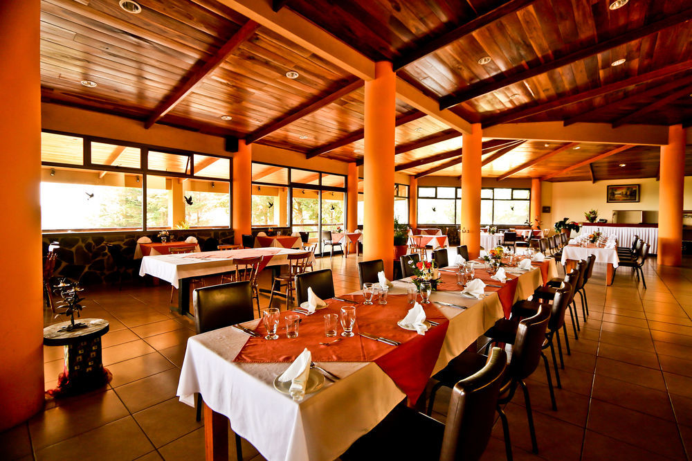 Montaña Hotel 3*